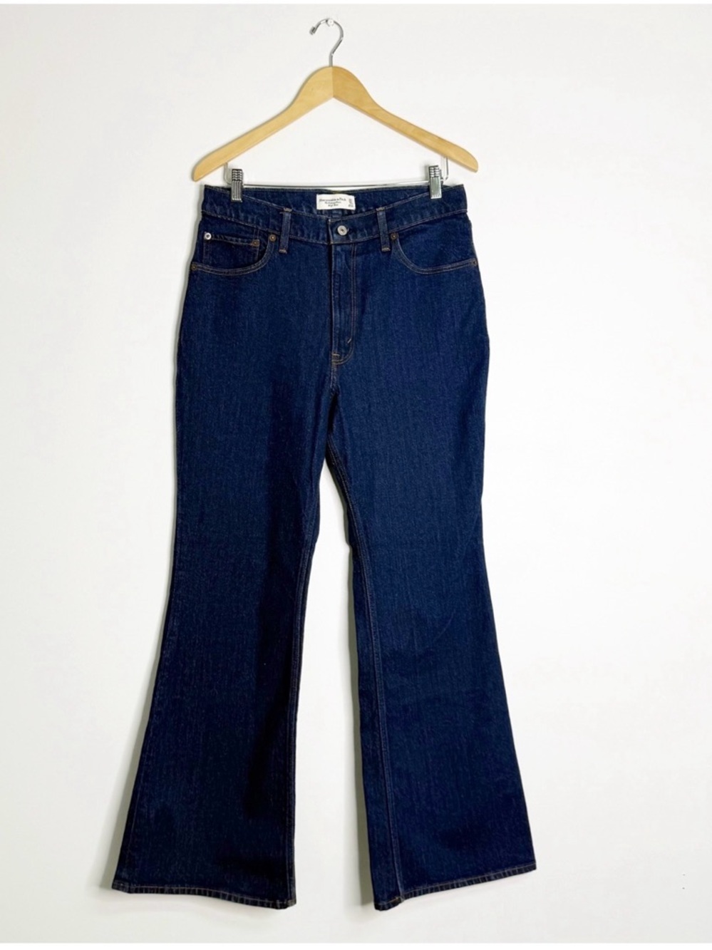 Abercrombie & Fitch Vintage Flare Jeans High Rise 10R Dark Wash 30x32